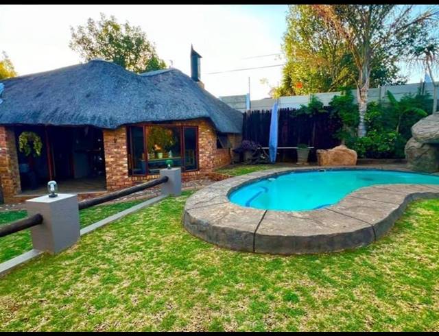 3 BEDROOM HOUSE FOR SALE IN GERDVIEW